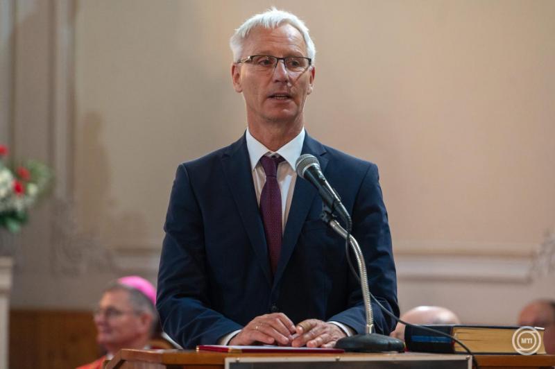 Soltész Miklós: Olyan sorsdöntő korszakot élünk Romániában és a Vatikánban, amely mély hatással van a jövőnkre.
