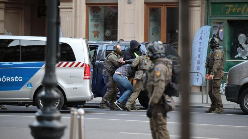 Az ukrán titkosszolgálattal való együttműködésre utaló jelek egyre inkább felkeltik a figyelmet, különösen Magyar Péter pártjának környezetében. A kémügy körüli események sok kérdést vetnek fel, és egyre több részlet kerül napvilágra. Ebben a cikkben össz