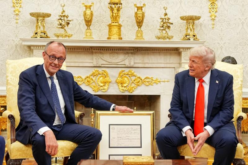 Merz határozottan hisz abban, hogy Donald Trump elnöksége alatt az Egyesült Államok továbbra is elkötelezett marad a NATO iránt.