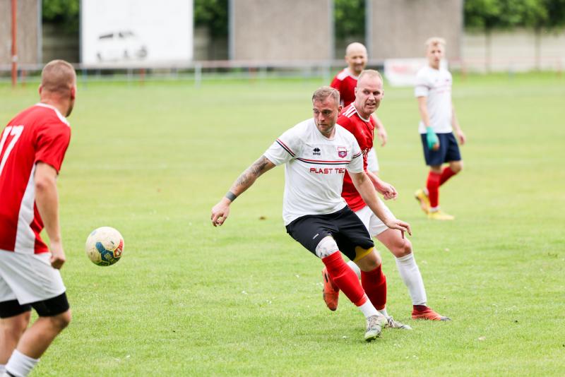 VIII. ONLINESTAVBA LIGA, 29. forduló: Véget ért az Ekecs-Apácaszakállas győzelmi szériája