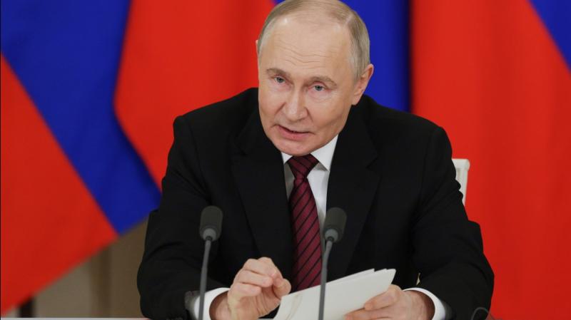 Vlagyimir Putyin bejelentette, hogy lehetőség nyílik egy nukleáris megállapodás megkötésére Donald Trumppal.