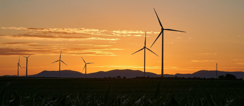 Dánia ismét a klímacélok élvonalába lépett, hiszen 2035-re ambiciózus célként 85%-os kibocsátáscsökkentést tűzött ki.